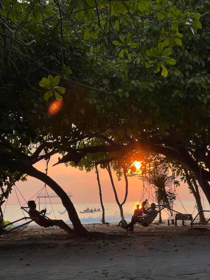 Raalhu Dhangethi Acomodação com café da manhã Exterior foto