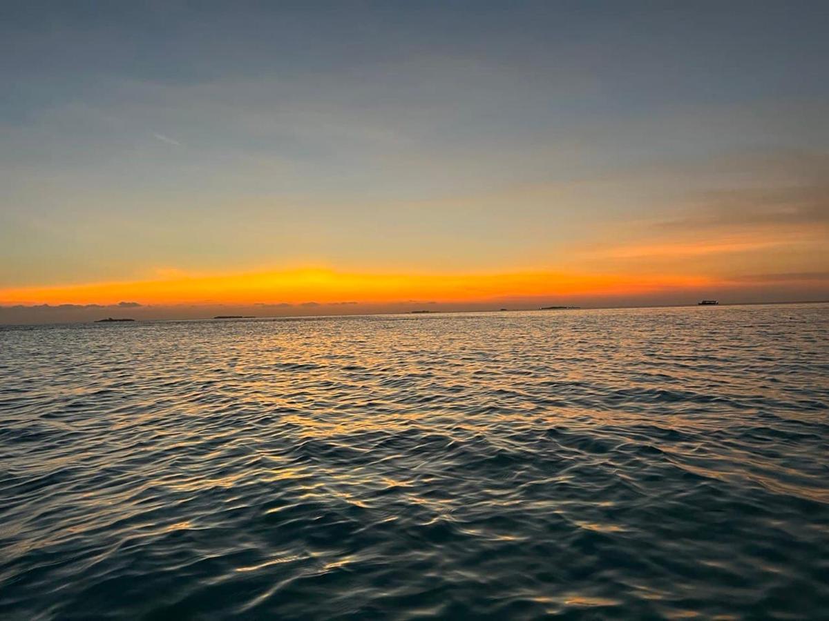 Raalhu Dhangethi Acomodação com café da manhã Exterior foto